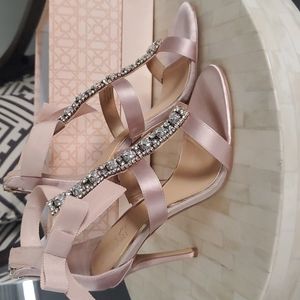 Jewel Badgley Mischka Pink Sandals